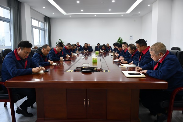 四川飛球新年會議，確定從“本土老牌”到“現(xiàn)代強(qiáng)企”的跨越發(fā)展戰(zhàn)略